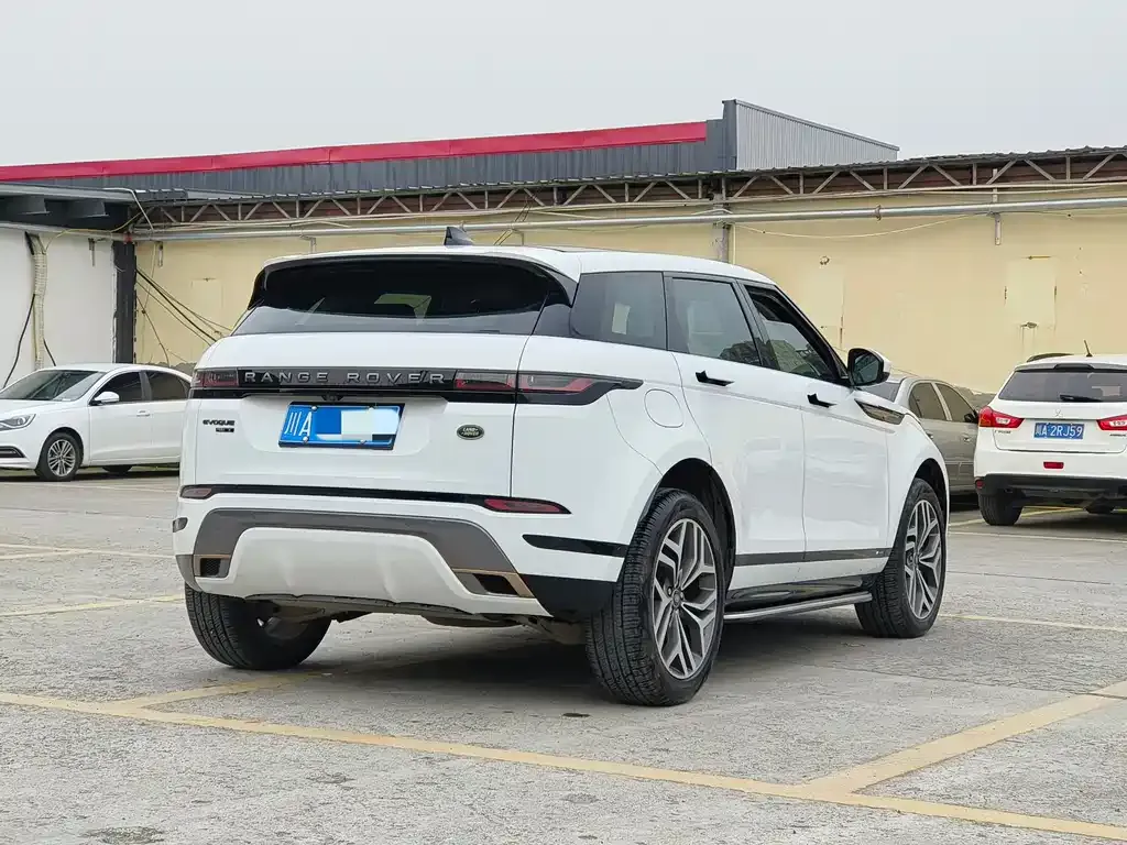 Land Rover Evoque — фото 5