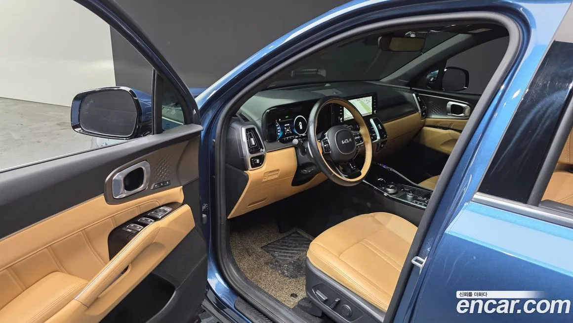 Kia Sorento — фото 10