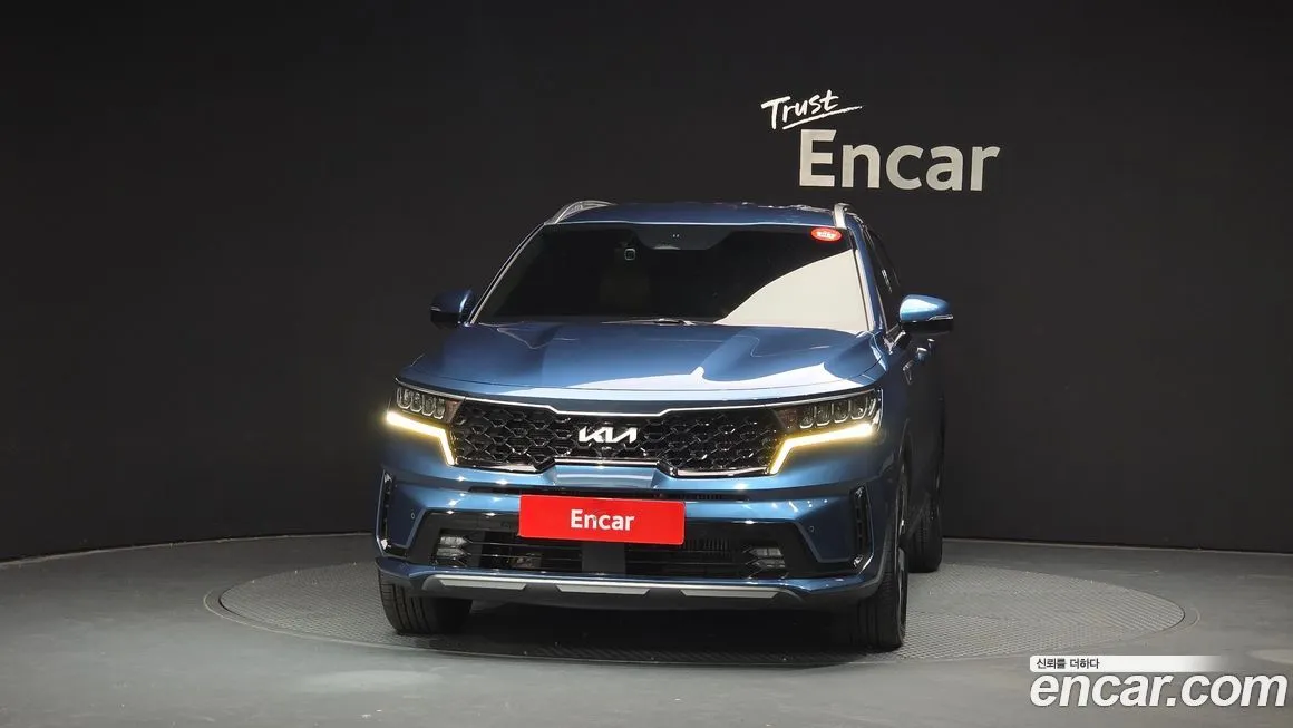 Kia Sorento — фото 6