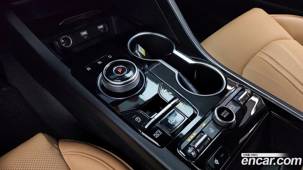 Kia K5 — фото 10