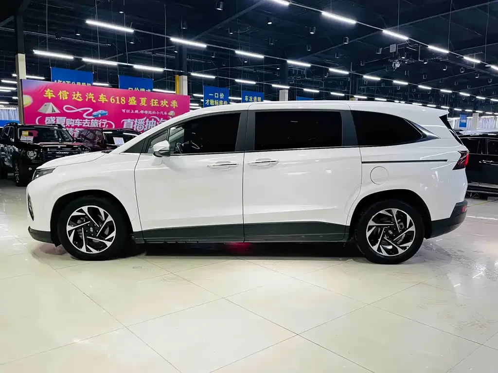 Hyundai Custo — фото 4
