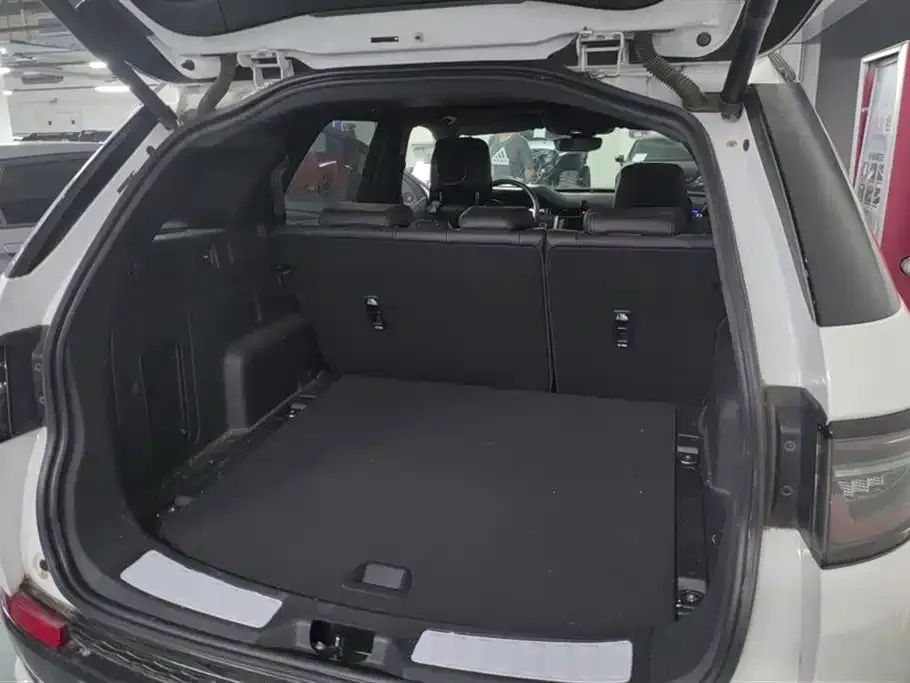 Land Rover Discovery Sport — фото 4