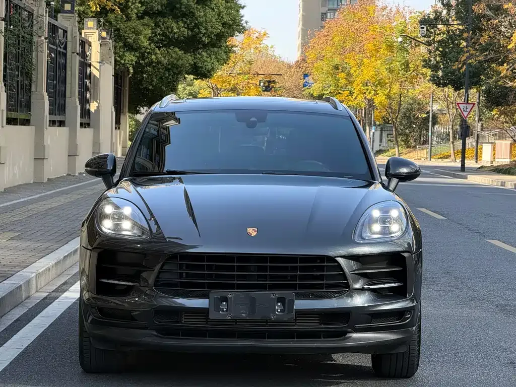 Porsche Macan — фото 10