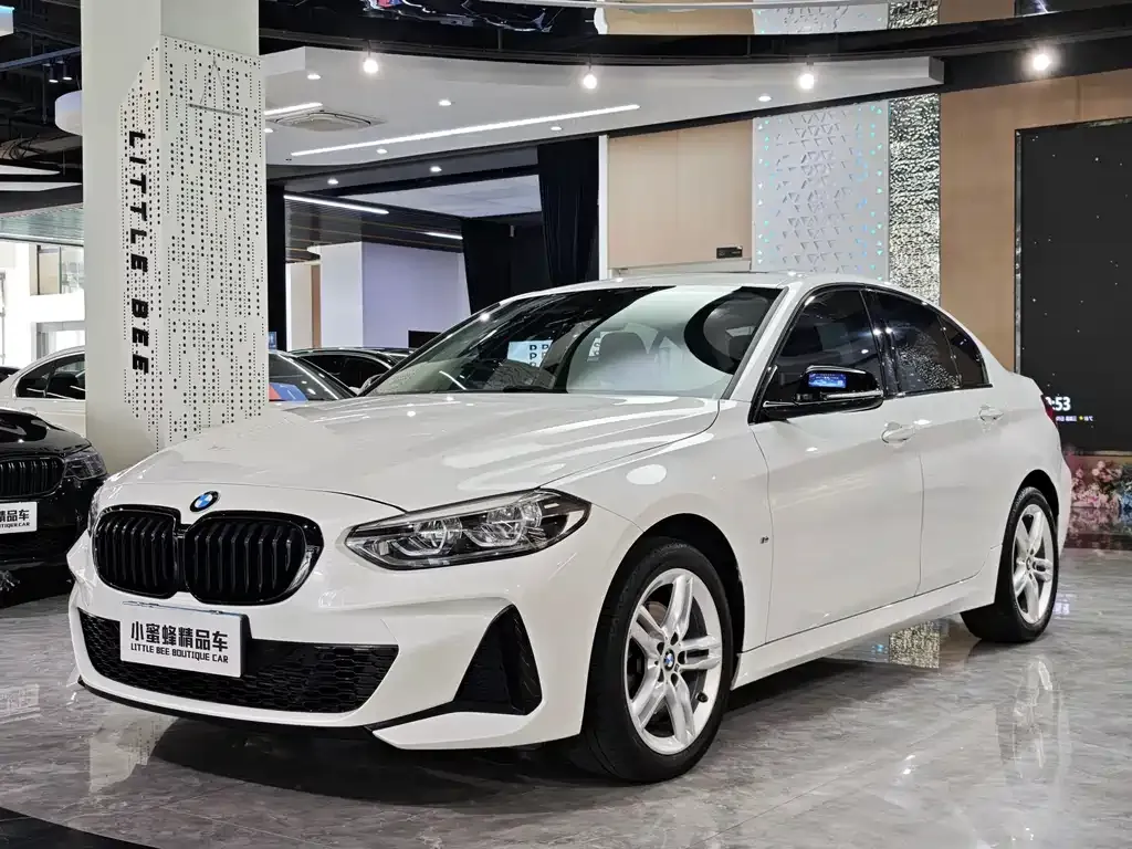 BMW 1 Series — фото 1