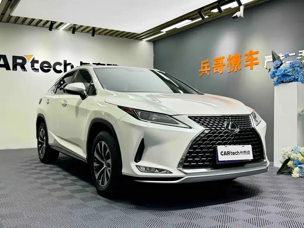 Lexus RX — фото 9