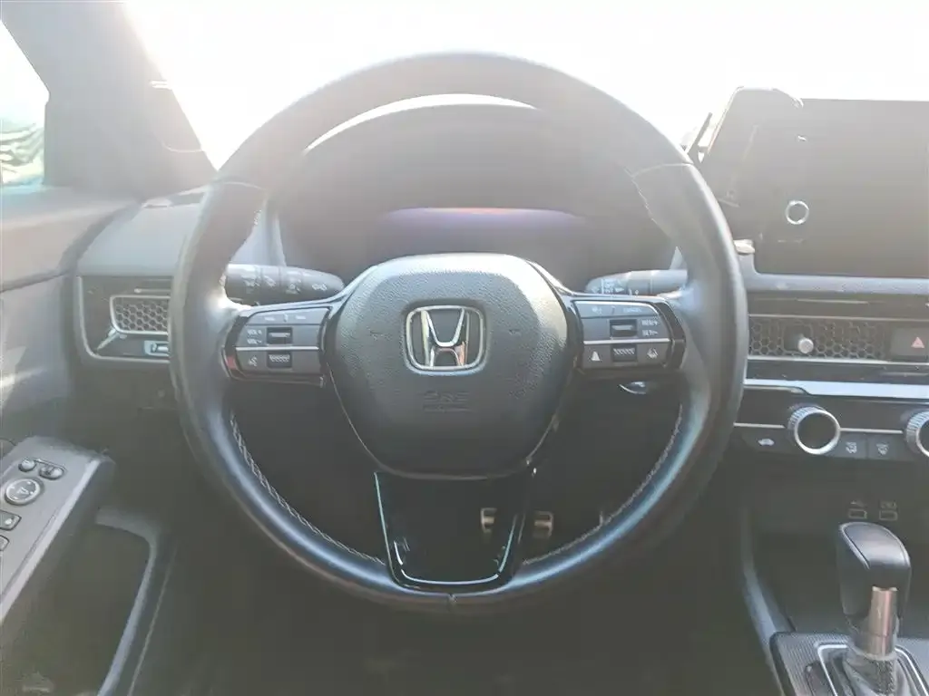 Honda Civic — фото 3