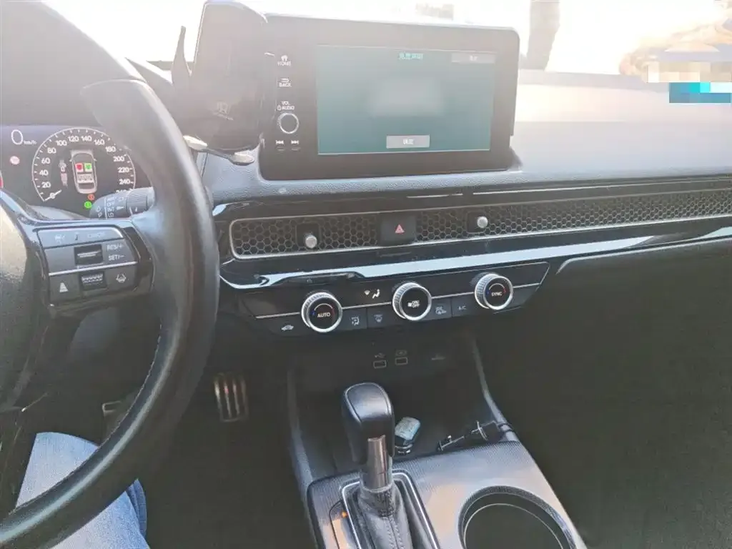 Honda Civic — фото 7