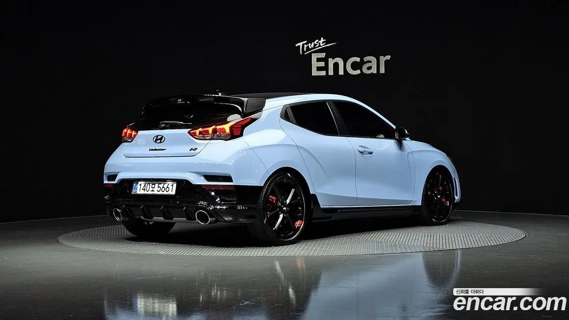 Hyundai Veloster — фото 5