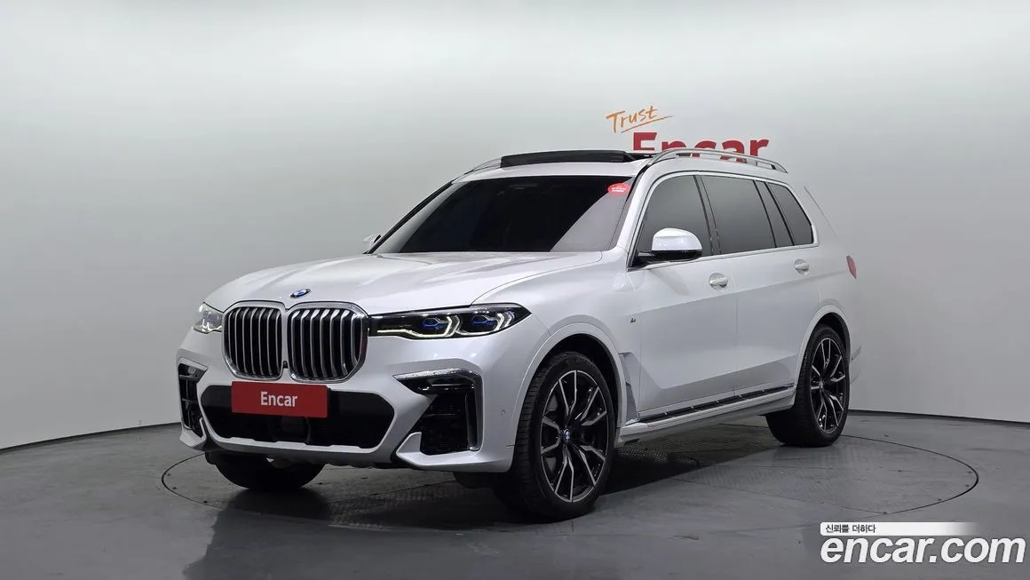 BMW X7 — фото 1