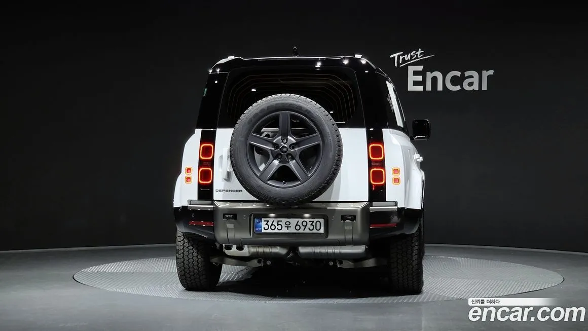 Land Rover Defender — фото 3