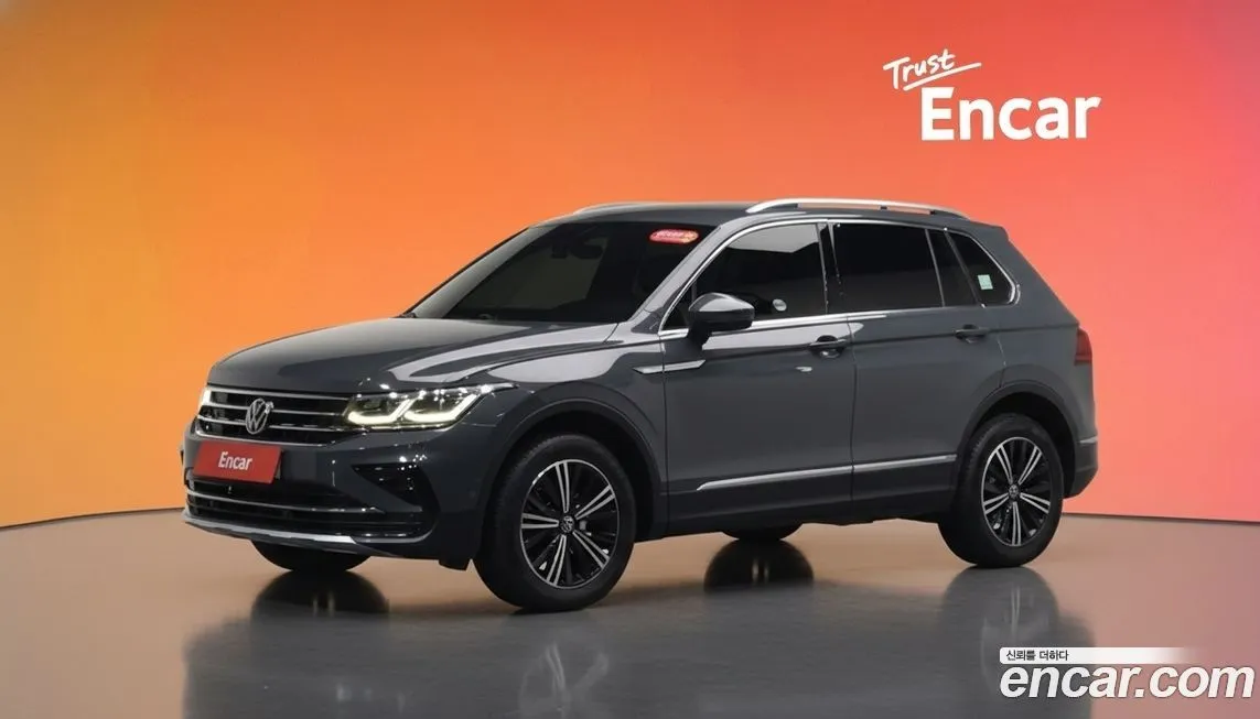 Volkswagen Tiguan — фото 1