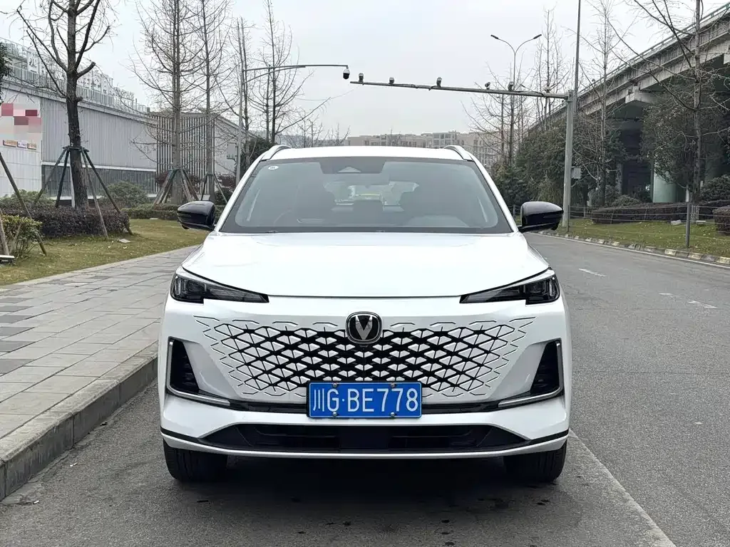Changan CS55PLUS — фото 9