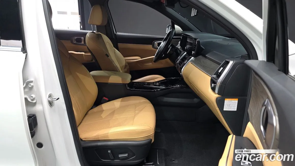 Kia Sorento — фото 10