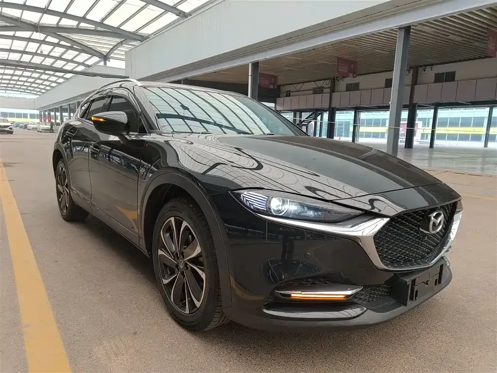 Mazda CX-4 — фото 10