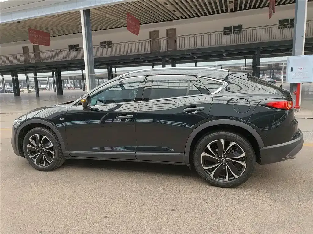 Mazda CX-4 — фото 8