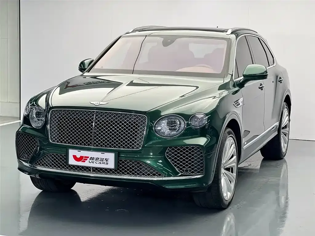 Bentley Bentayga — фото 1