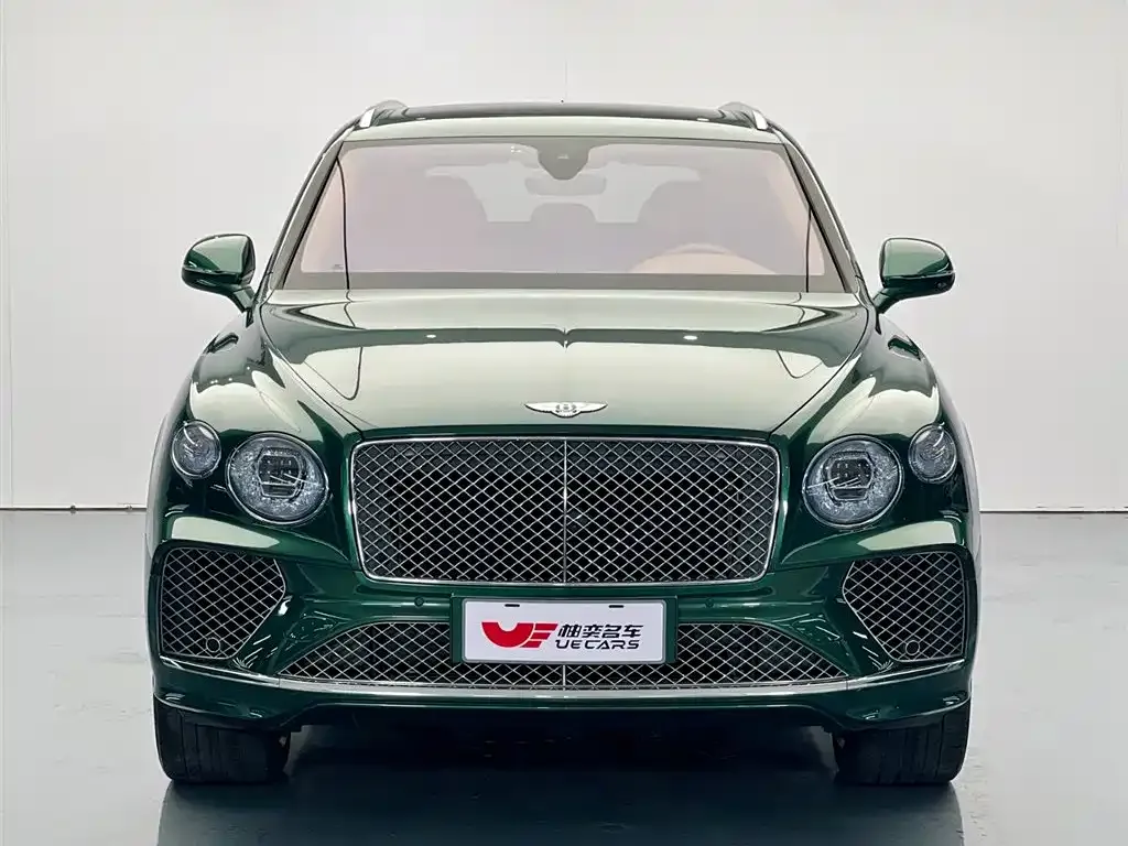 Bentley Bentayga — фото 9