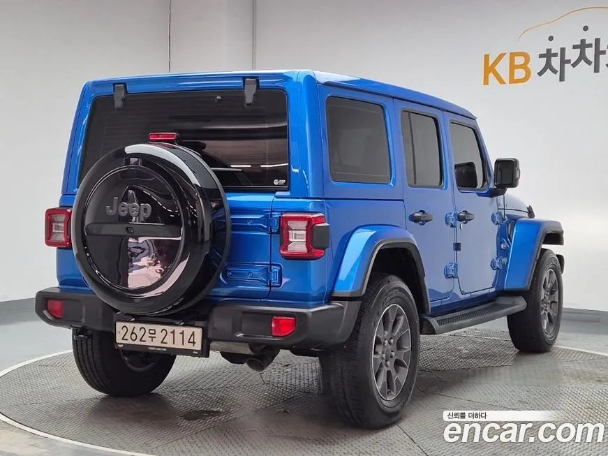 Jeep Wrangler — фото 9