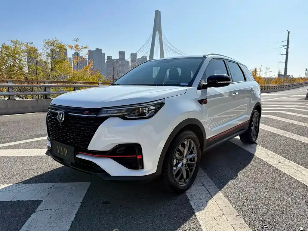 Changan CS55PLUS — фото 1