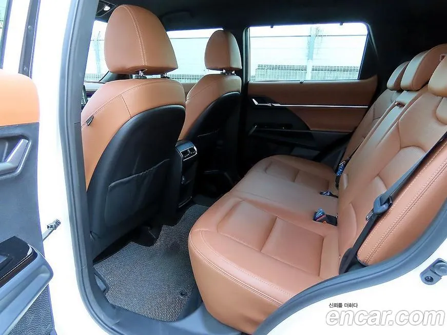 KG Mobility (Ssangyong) Torres — фото 10