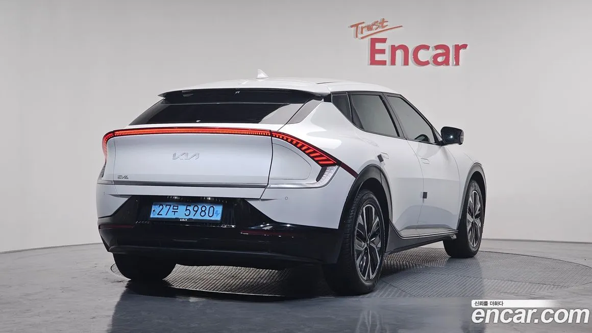 Kia EV6 — фото 2