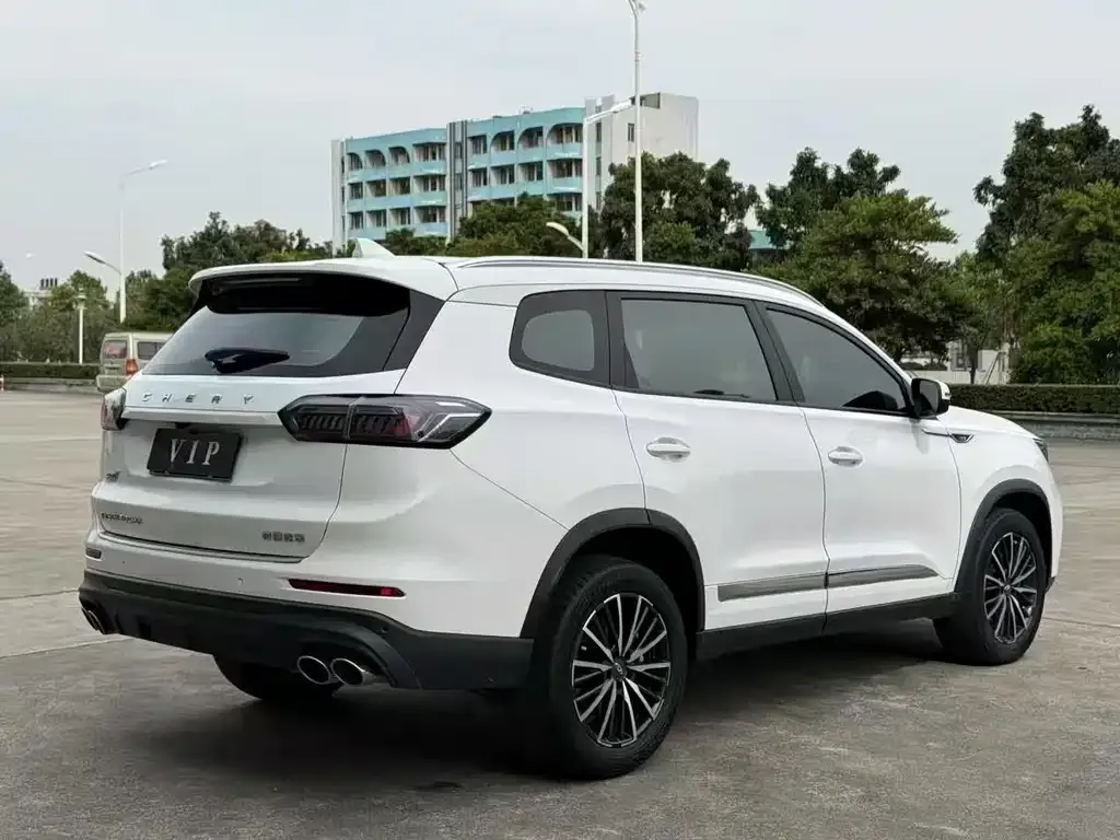 Chery Tiggo 8 PLUS — фото 8