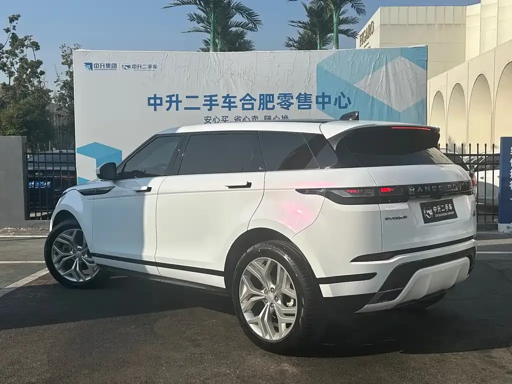 Land Rover Evoque — фото 6