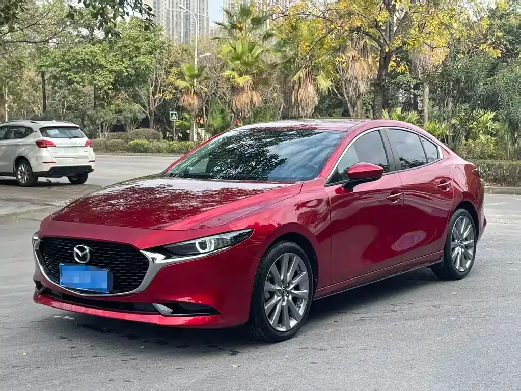Mazda 3 Axela — фото 1