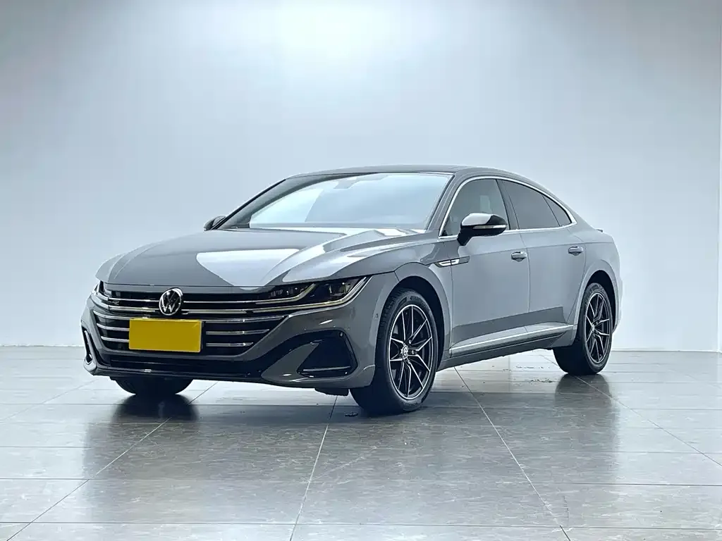 Volkswagen CC — фото 1
