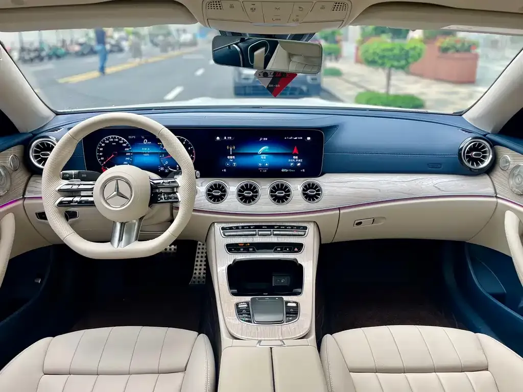 Mercedes-Benz E-Class (Import) — фото 10
