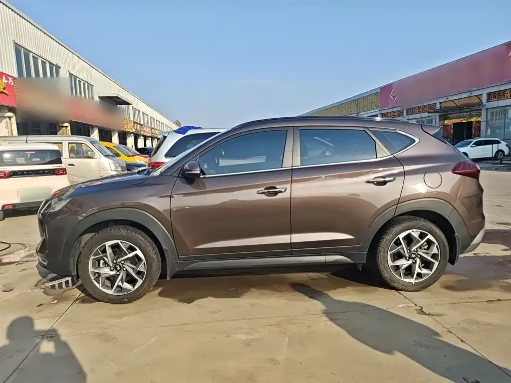 Hyundai Tucson — фото 2