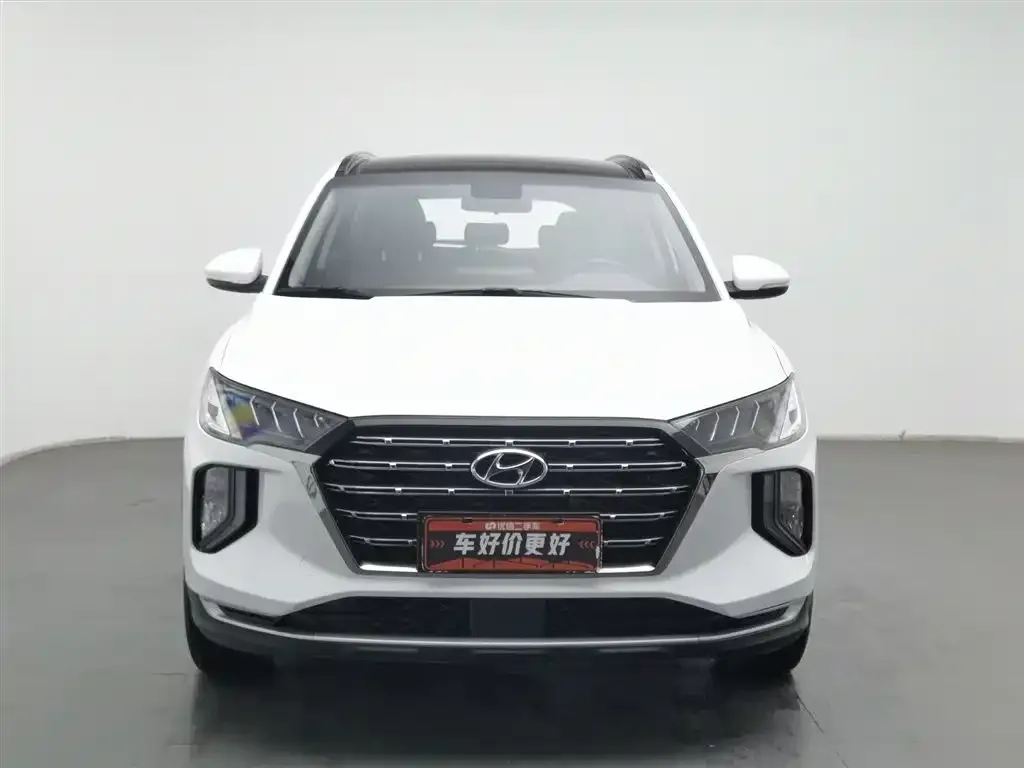 Hyundai Tucson — фото 10