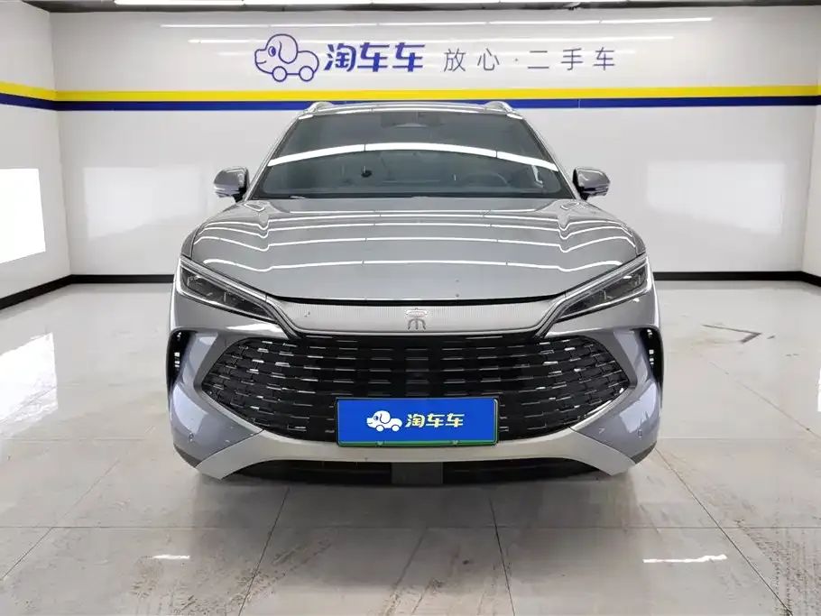BYD L DM-i — фото 8