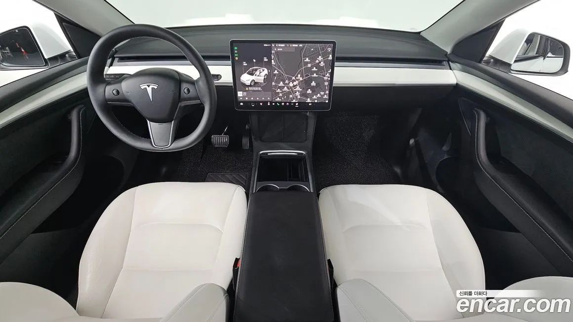 Tesla Model Y — фото 7