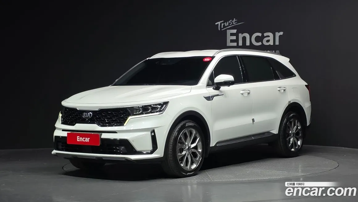 Kia Sorento — фото 1