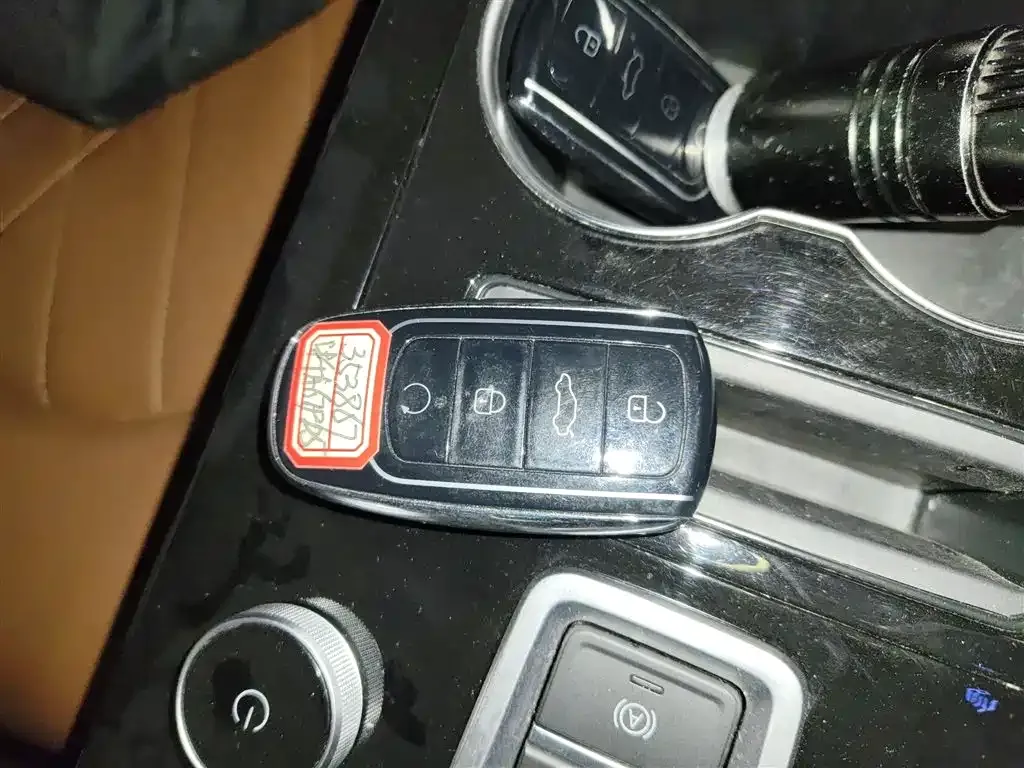Chery Tiggo 8 PLUS — фото 9
