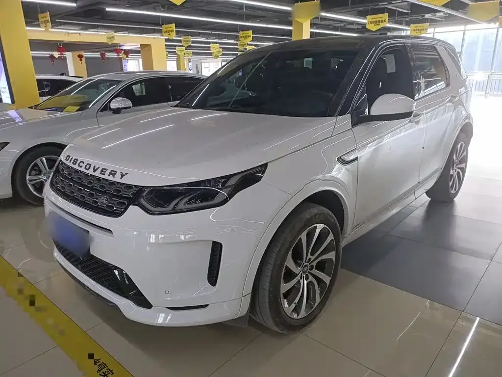 Land Rover Discovery Sport — фото 1