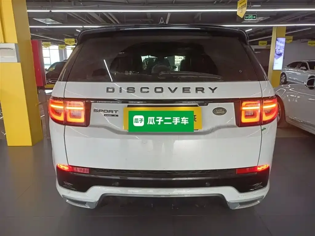 Land Rover Discovery Sport — фото 2