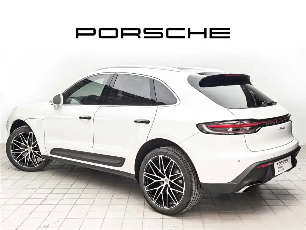 Porsche Macan — фото 8