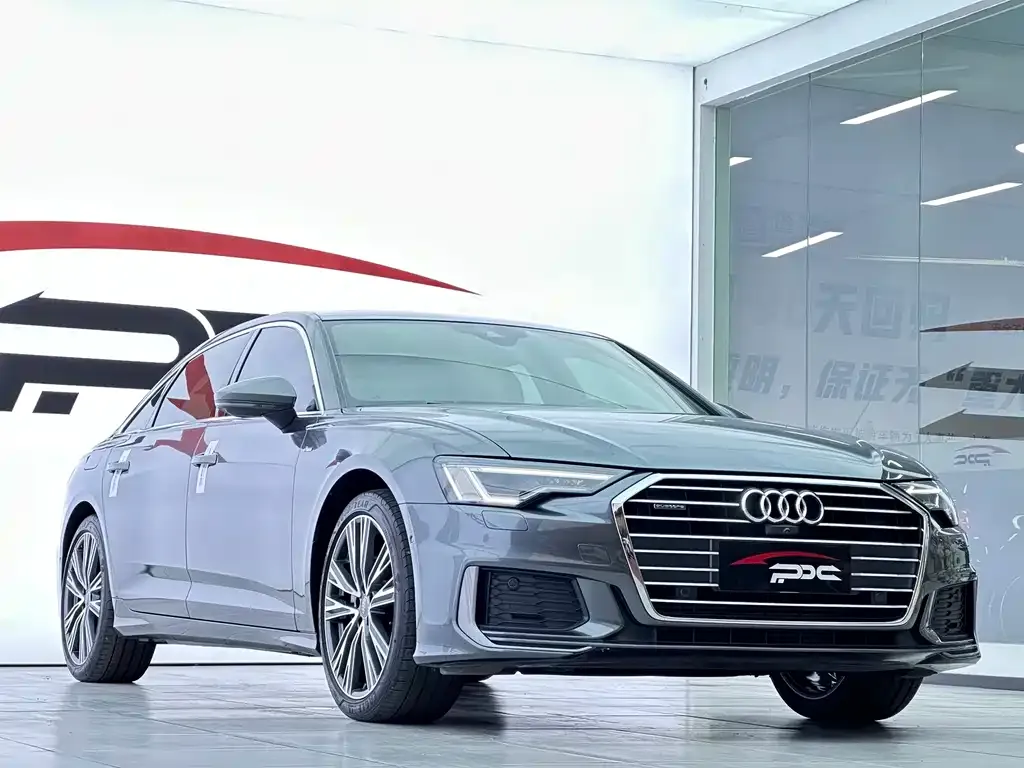 Audi A6L — фото 2
