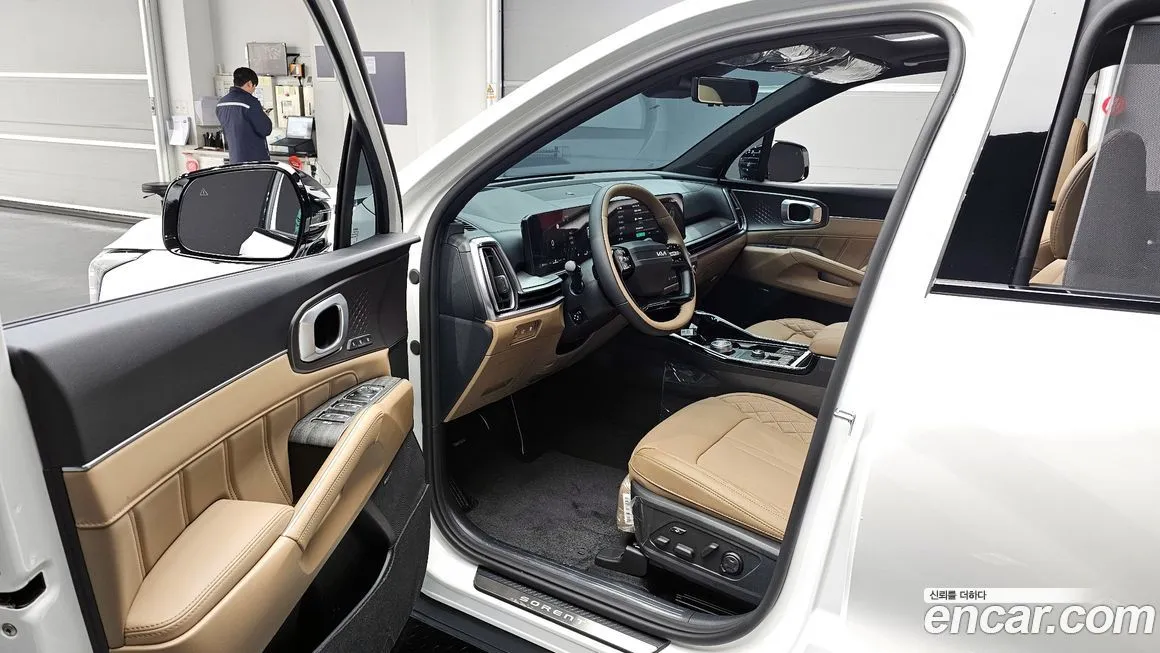 Kia Sorento — фото 10
