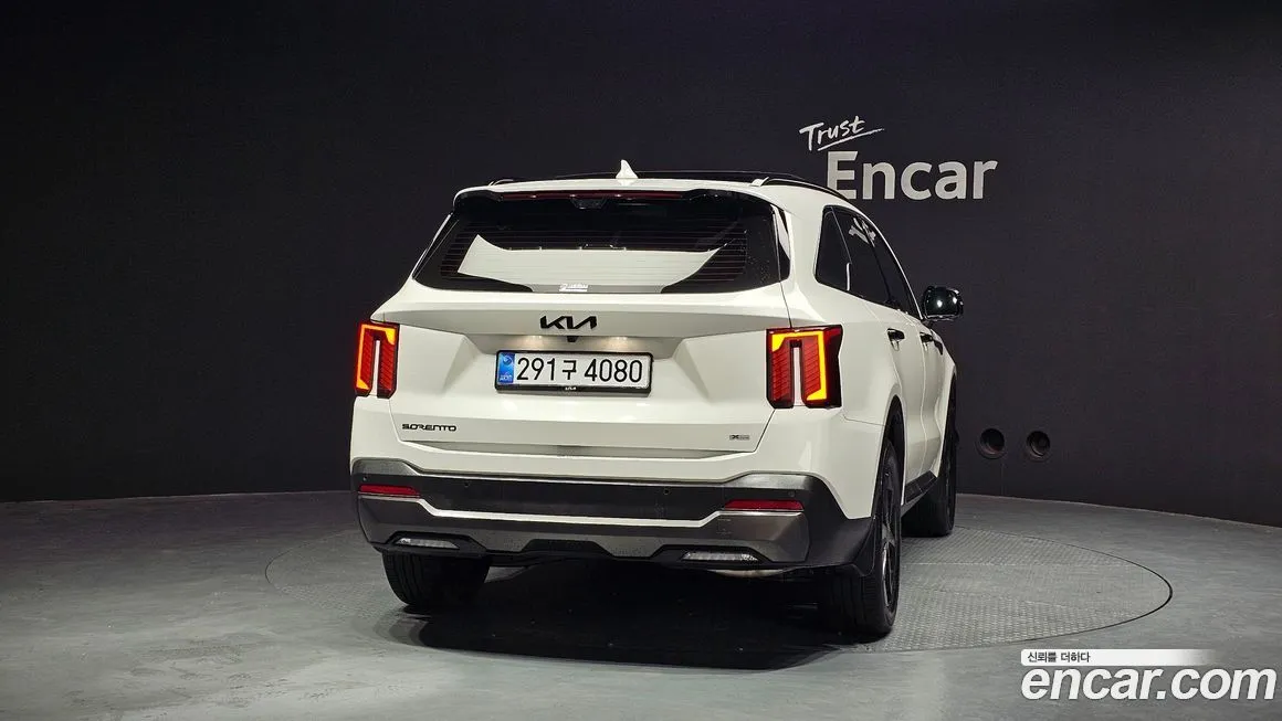 Kia Sorento — фото 4