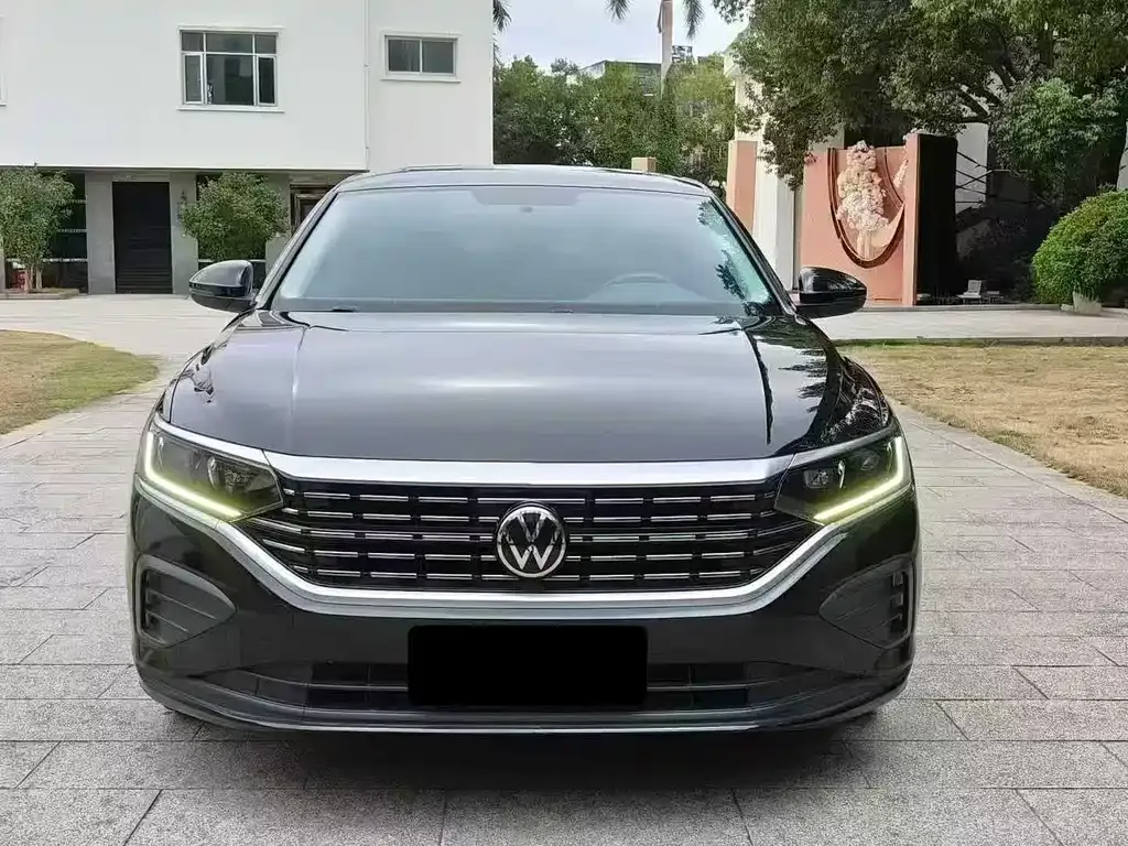 Volkswagen Passat — фото 3