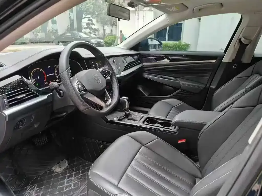Volkswagen Passat — фото 4