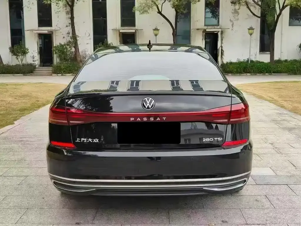 Volkswagen Passat — фото 2
