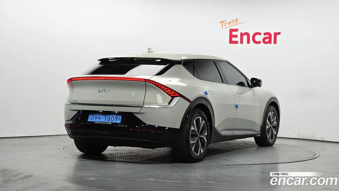 Kia EV6 — фото 2