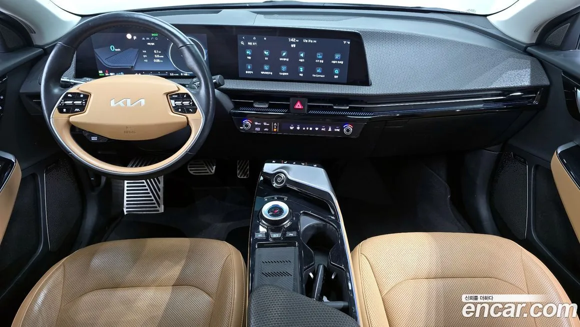 Kia EV6 — фото 7