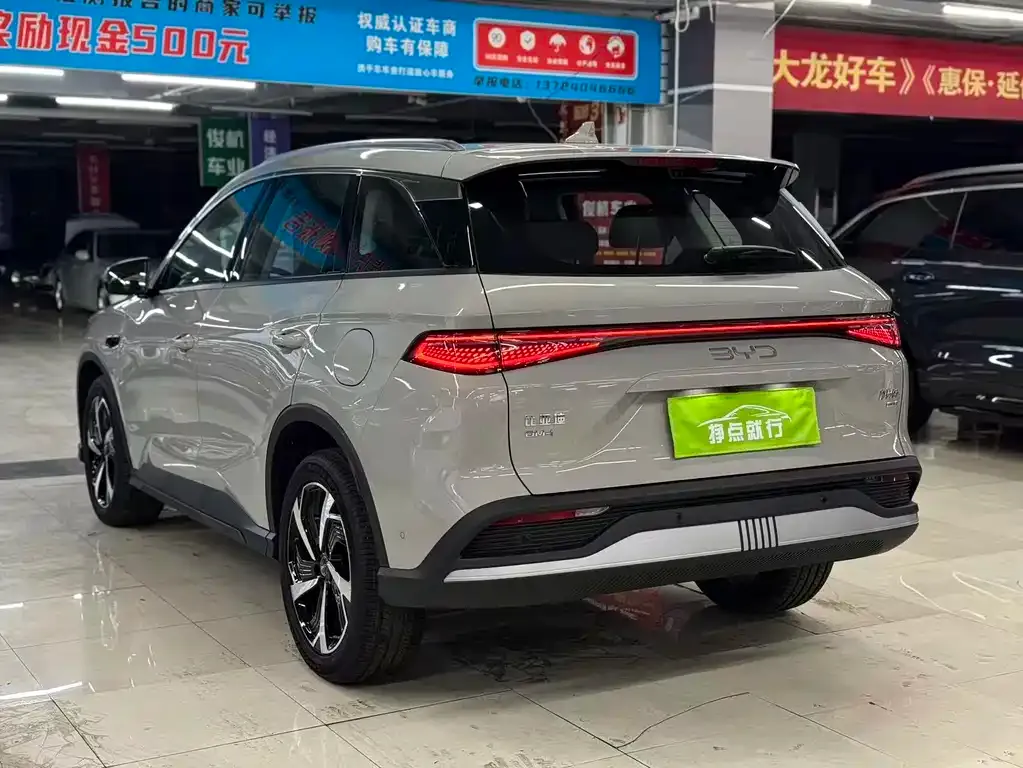BYD Seal 05 DM-i — фото 7