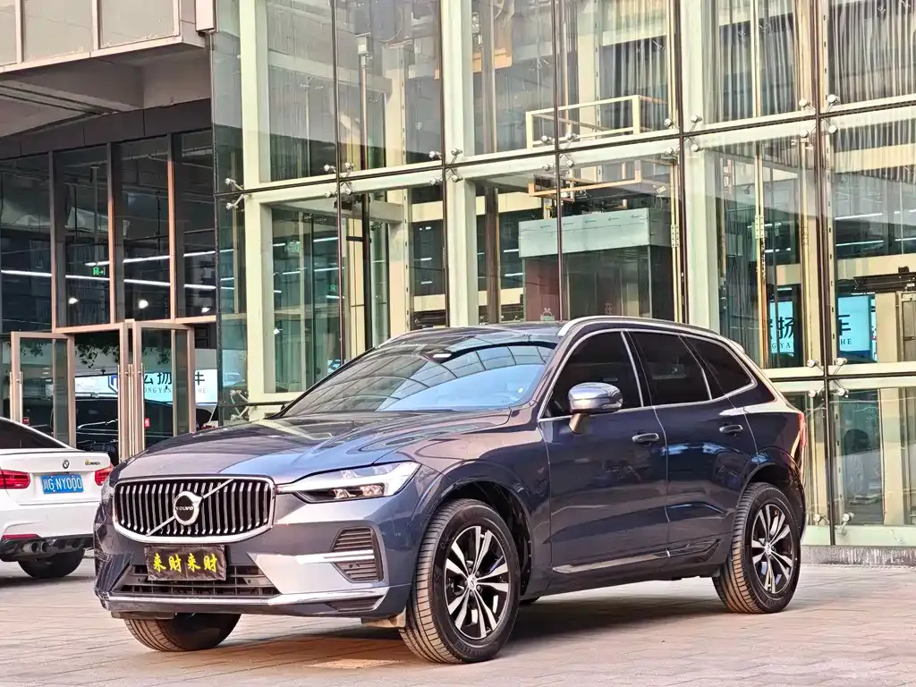 Volvo XC60 — фото 4