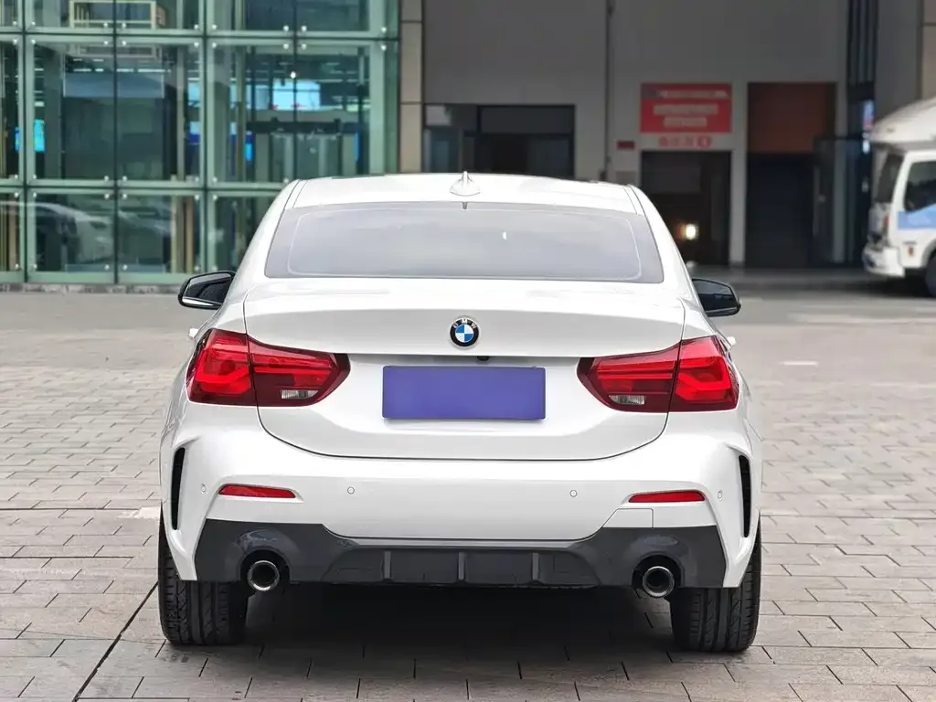 BMW 1 Series — фото 8